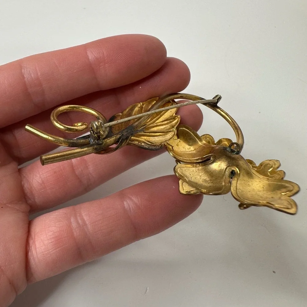 Vintage Pink Enamel Flower Brooch Gold‎ Tone Leaf Blue Bead Pin Spring Romantic